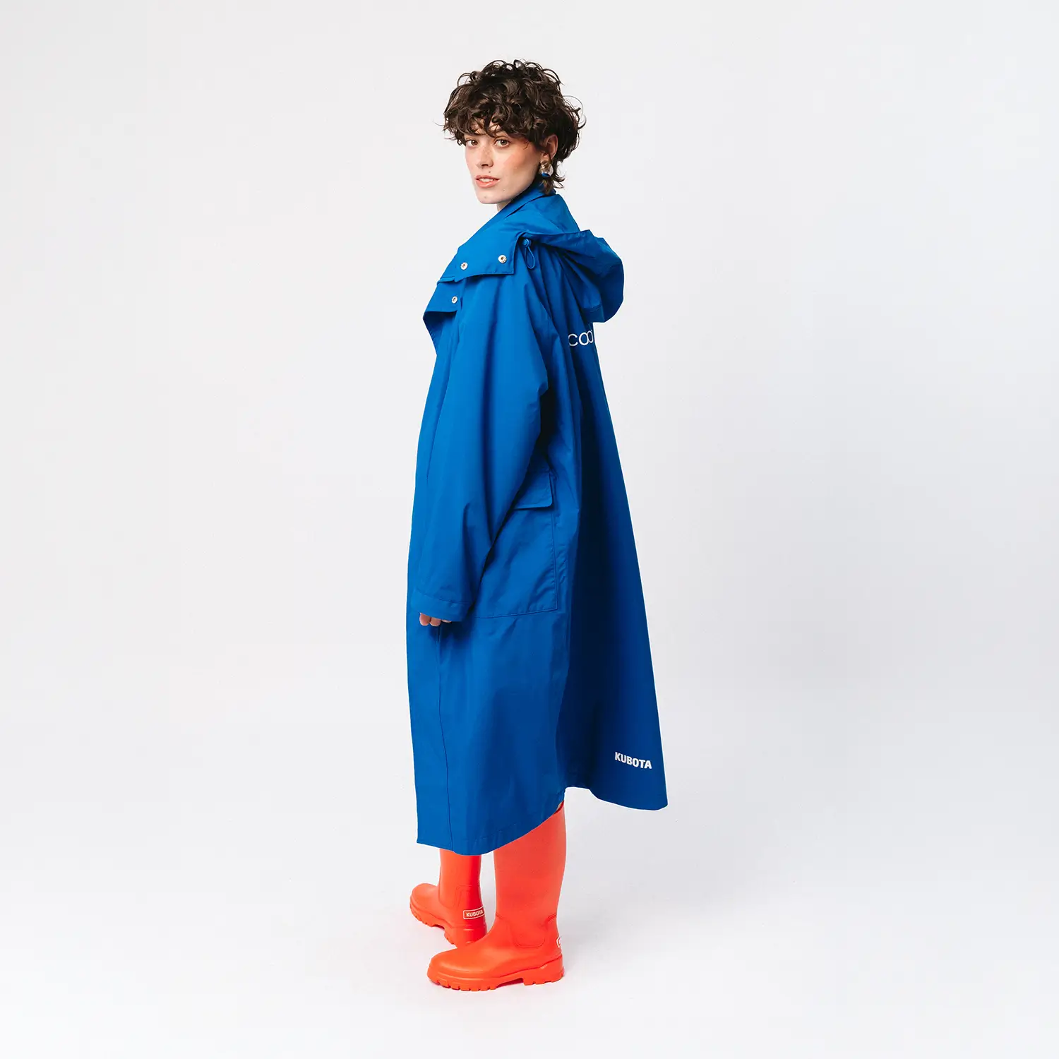 Parka przeciwdeszczowa oversize Comfort Zone kobaltowa unisex