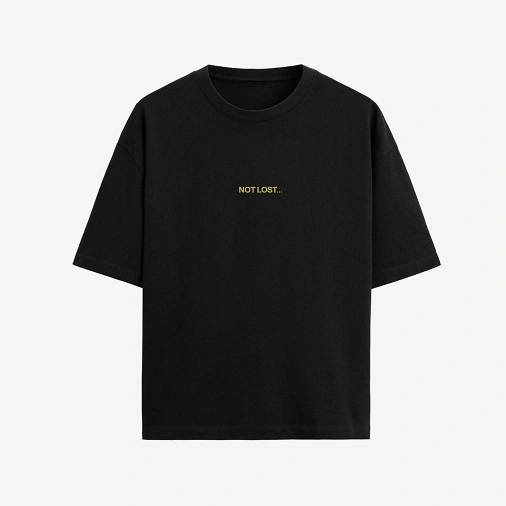 Limitowany, t-shirt czarny Kubota x Empik z żółtym napisem