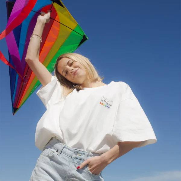T-shirt oversize Comfy Club Pride biały unisex