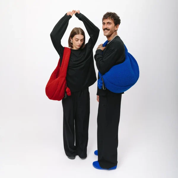 Torba z polaru Cushy z brelokiem Comfy Club czerwona